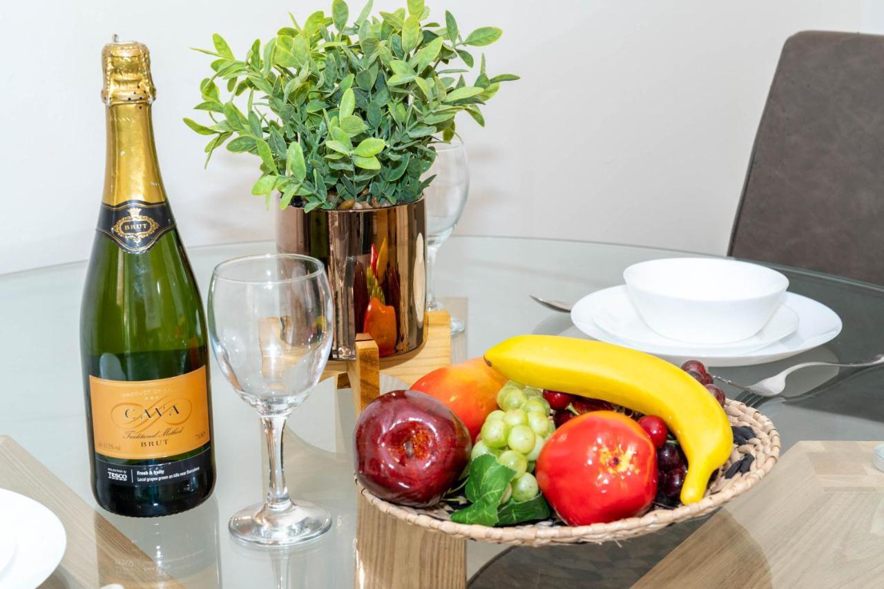 Birmingham City Centre - Luxury Apartment - Terrace - Next To Cube & Mailbox - Wifi - Smart Tv - Intercom 외부 사진