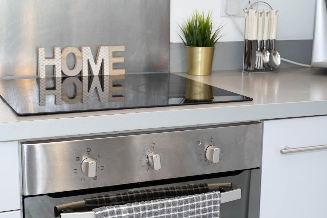 Birmingham City Centre - Luxury Apartment - Terrace - Next To Cube & Mailbox - Wifi - Smart Tv - Intercom 외부 사진